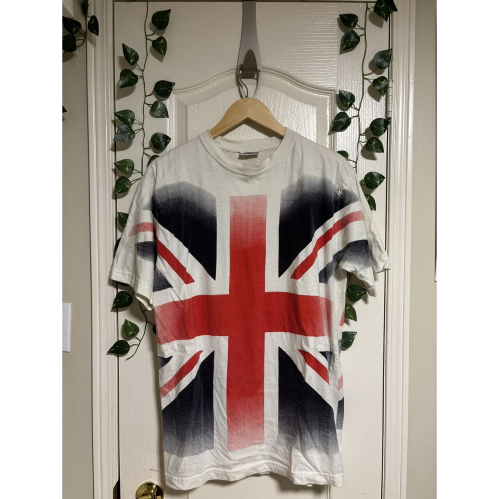 Vintage T-shirt uk both side print by ZIP IT